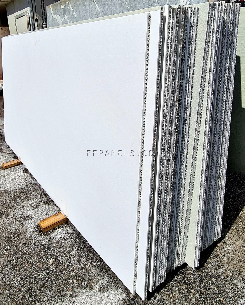 pannelli marmo leggero FABYCOMB® in MARMO SIVEC